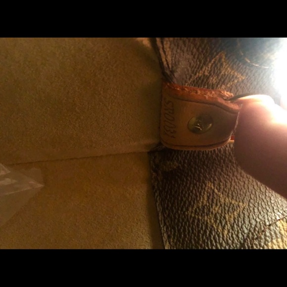 Louis Vuitton Cabas Luco Large Tote - Picture 8 of 8